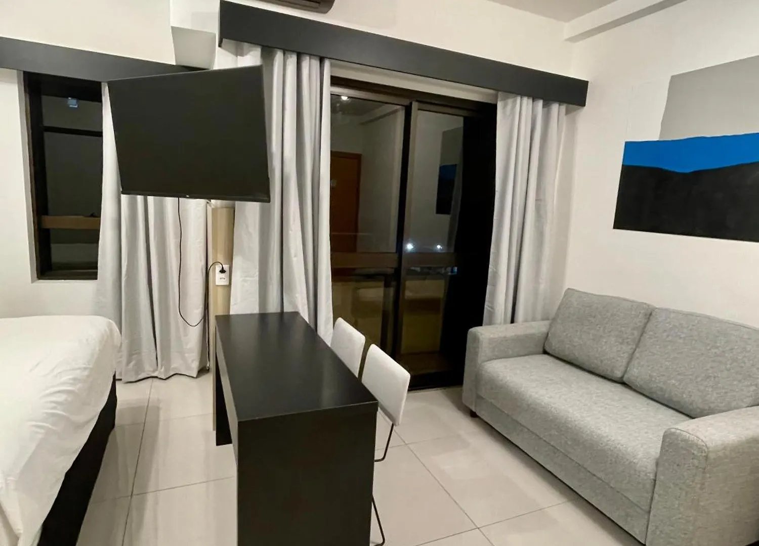 Flat No Hotel Q. Paulista Nos Jardins, Com Sacada! 상파울루 0*,  브라질